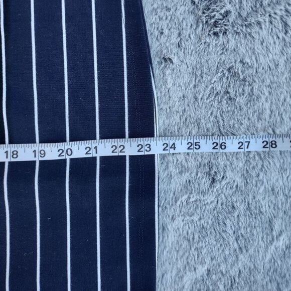 Philosophy A-line Striped Knit Skirt Large Knee Length Modest Blue White Casual - Picture 10 of 11